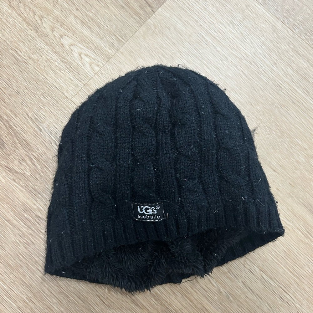 UGG Black Knit Beanie